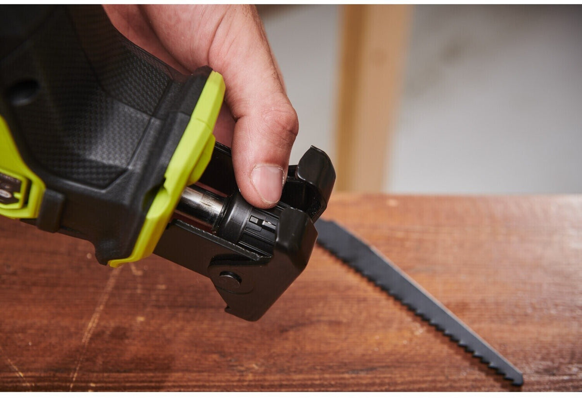 Ryobi RRS18C1-0 ONE+ HP 18V Brushless Akku-Säbelsäge Compact 22mm Solo Neuware