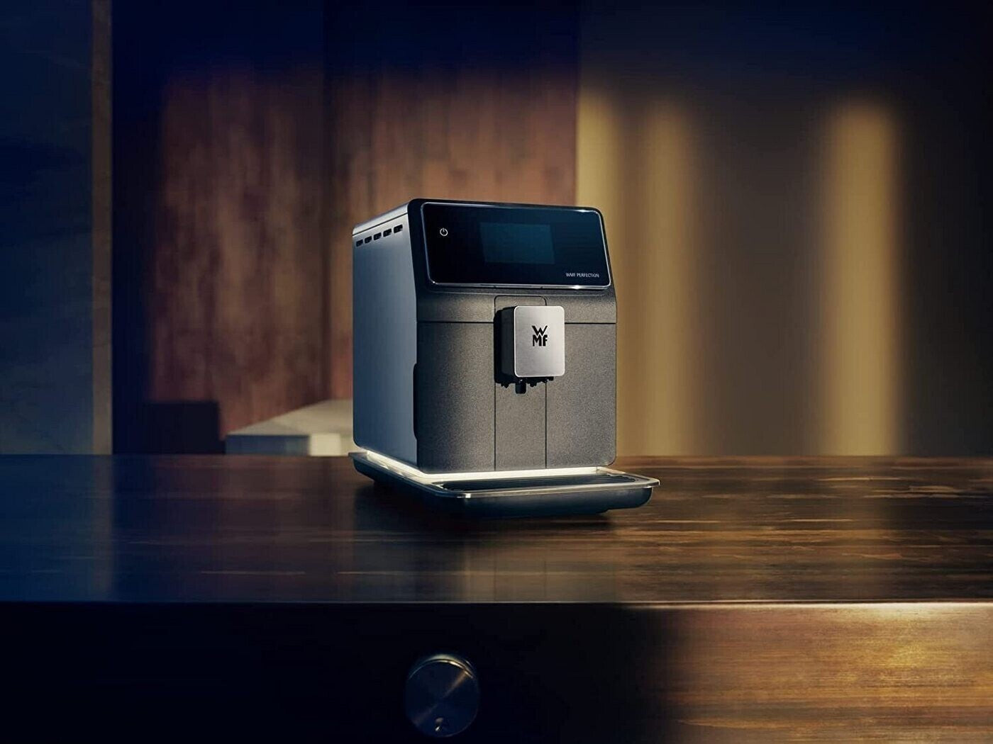 WMF Perfection 880L Kaffeevollautomat mit Milchsystem 18 Getränkespezialitäten