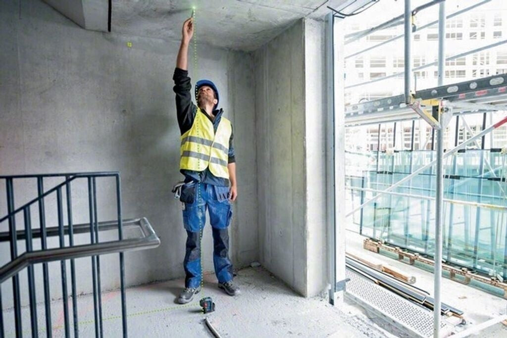 Bosch GPL 3 G Punktlaser mit 2 x 1,5 V Batterien und Tasche (0601066N00)(Neu)