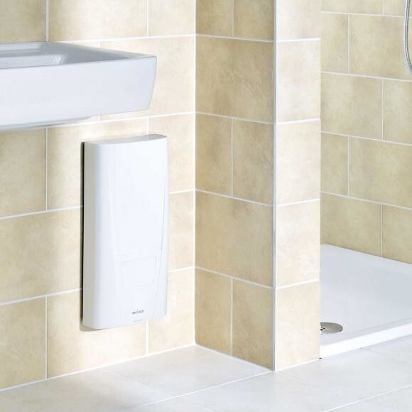 Clage DBX 21 elektronischer Durchlauferhitzer 21 kW 400V IP25 druckfest Warmwass