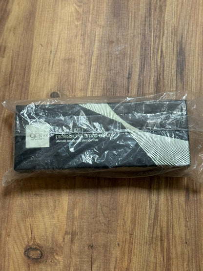 ghd Platinum Plus + Haarglätter & Professioneller Styler Schwarz - Brandneu