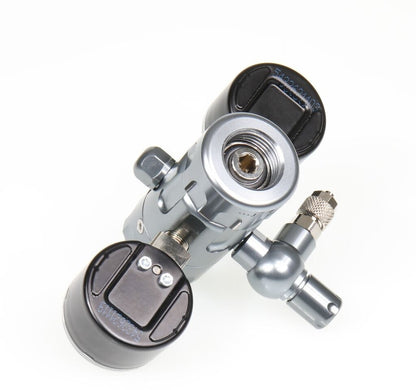 JBL Proflora CO2 Regulator Advanced Druckregelarmatur mit 2 Manometern (6467100)